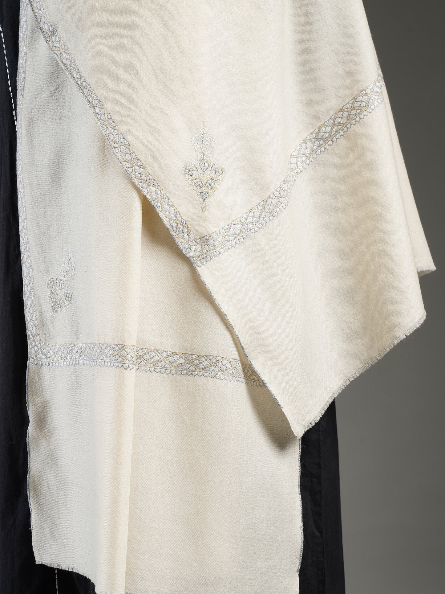 Hashi Handloom Pashmina Shawl