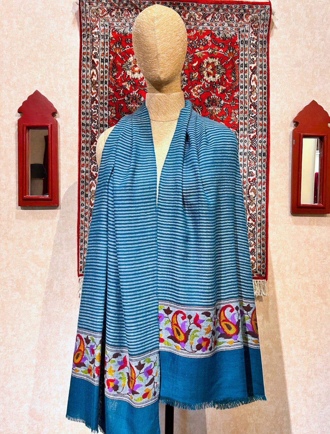 Kani Tale Giving Box