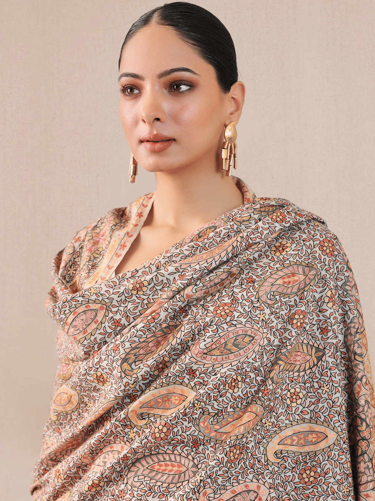 Kalam-E-Gulzar Pashmina Shawl