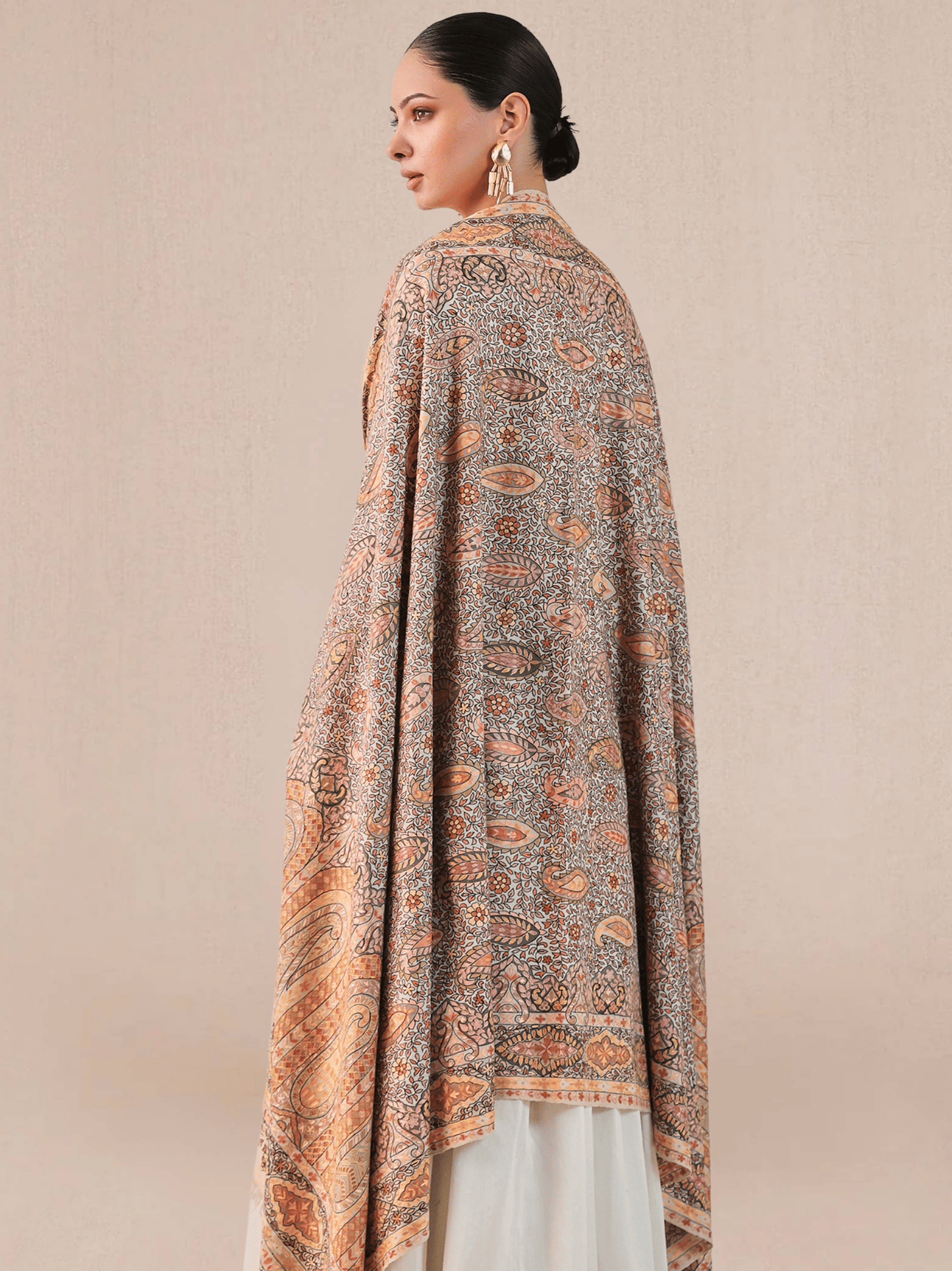 Kalam-E-Gulzar Pashmina Shawl