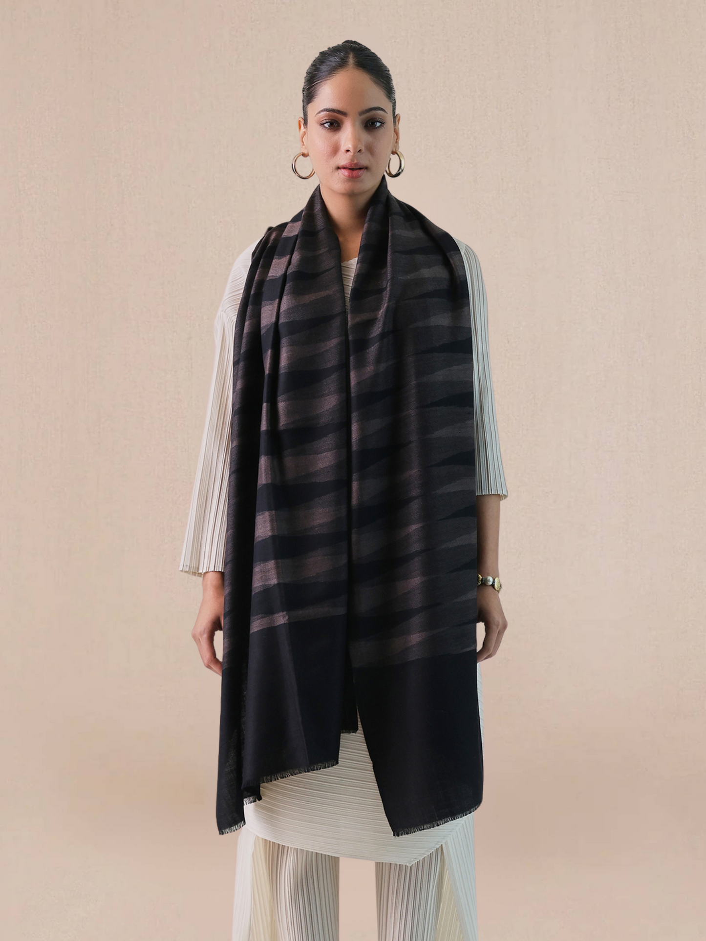 Ekkat Reversible Pashmina Stole