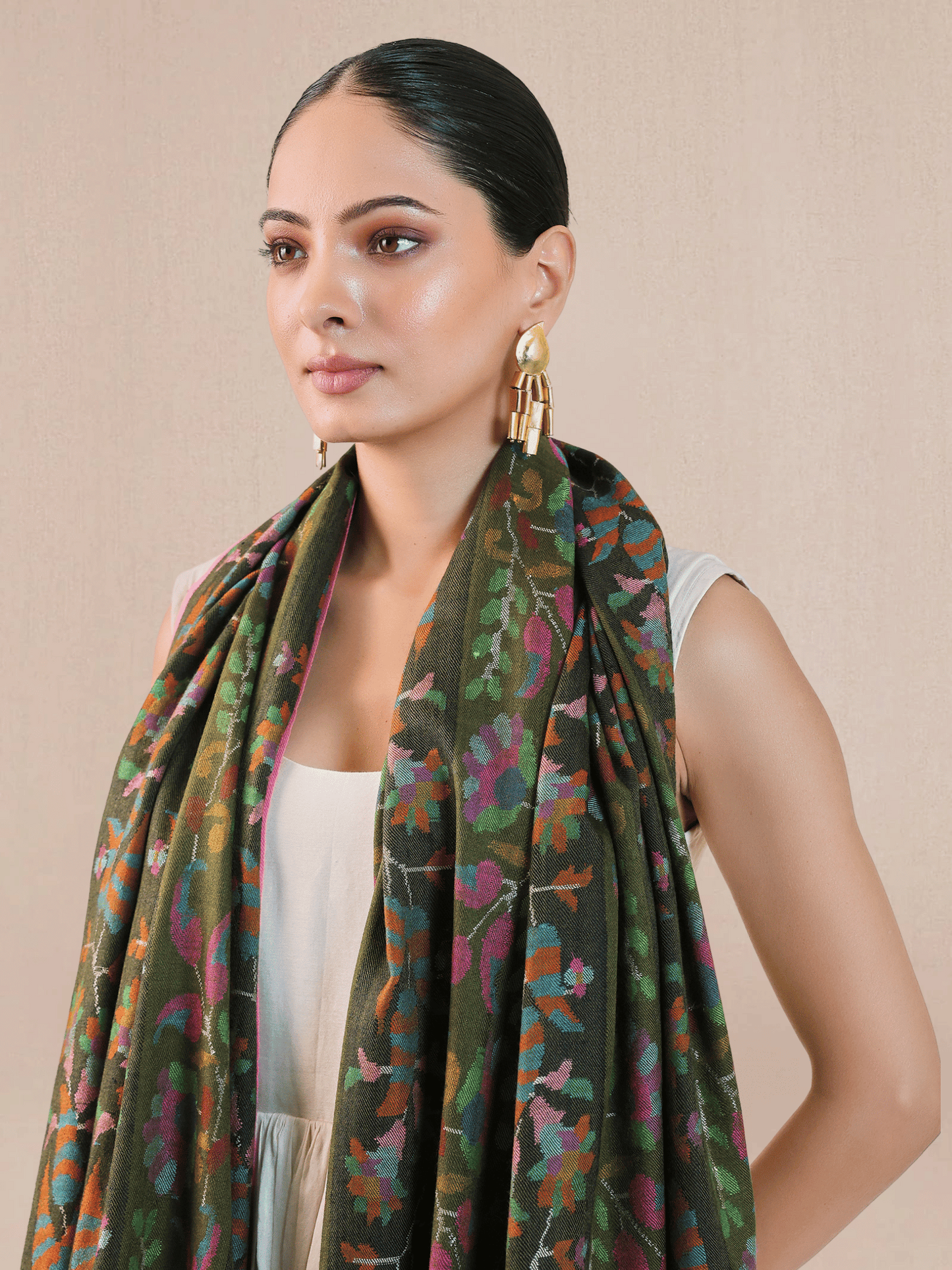 Inaaya Kani Pashmina Shawl