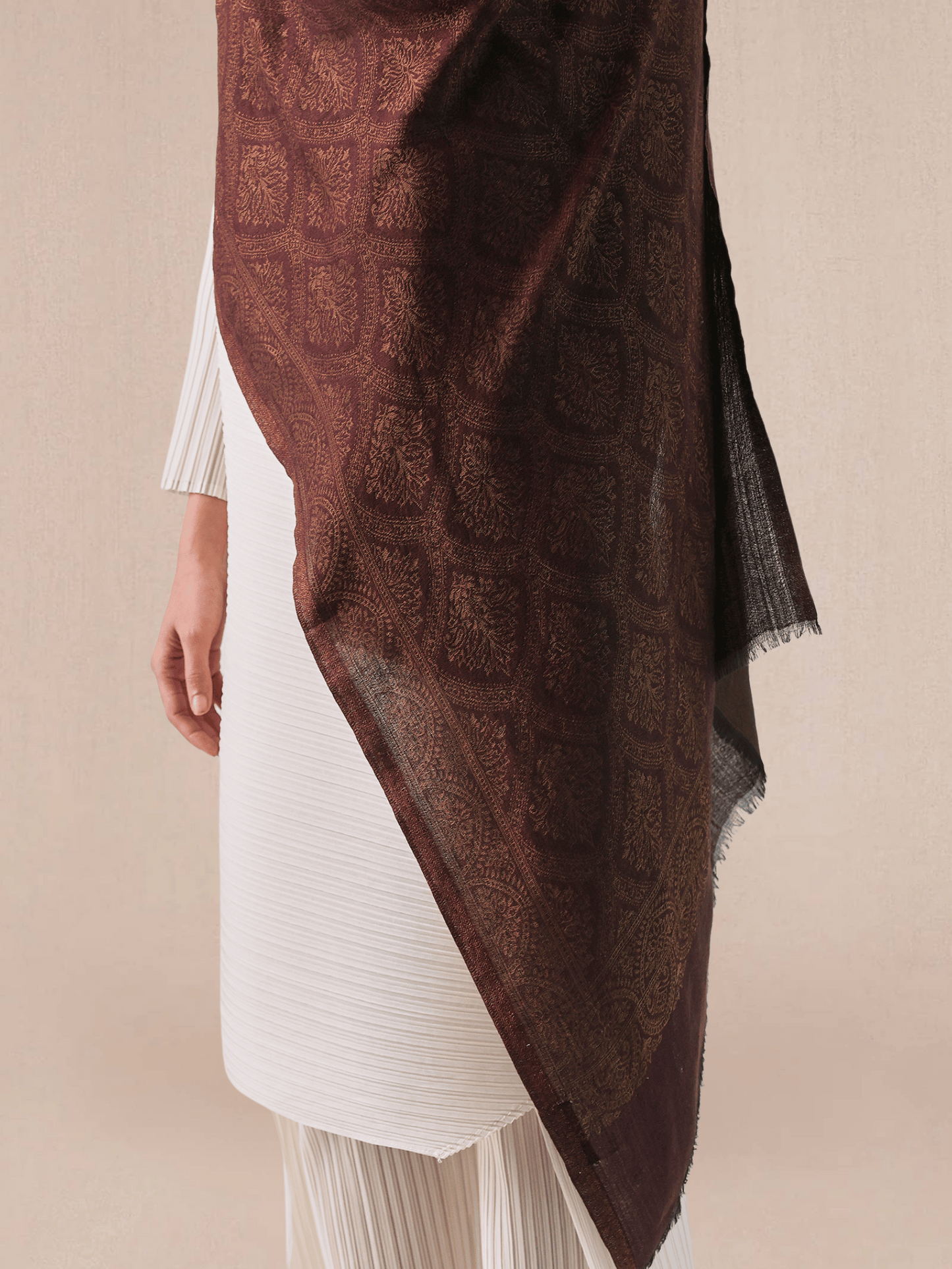 Wool Reversible Zari Stole