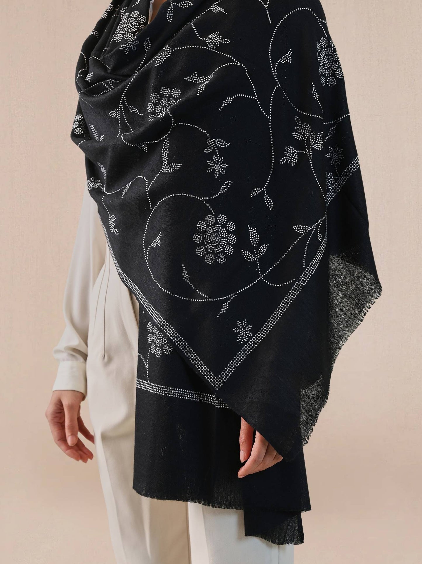 Era of Zaywar Jaal Wool Stole