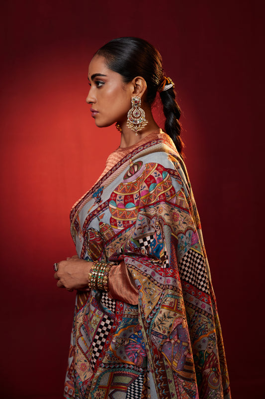 Model is wearing Kalam-e-Mehfil Pashmina Shawl by shaza.