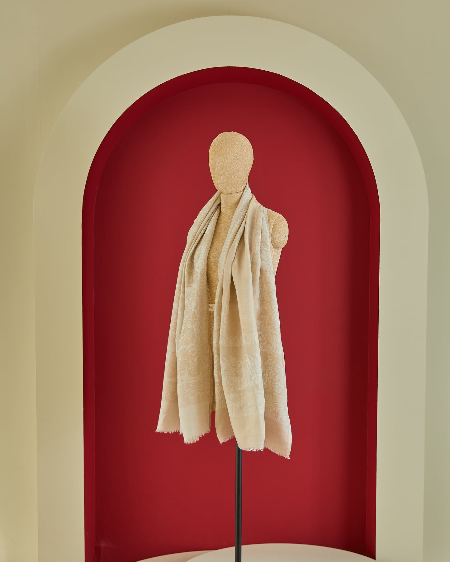 Wool Reversible Zari Stole