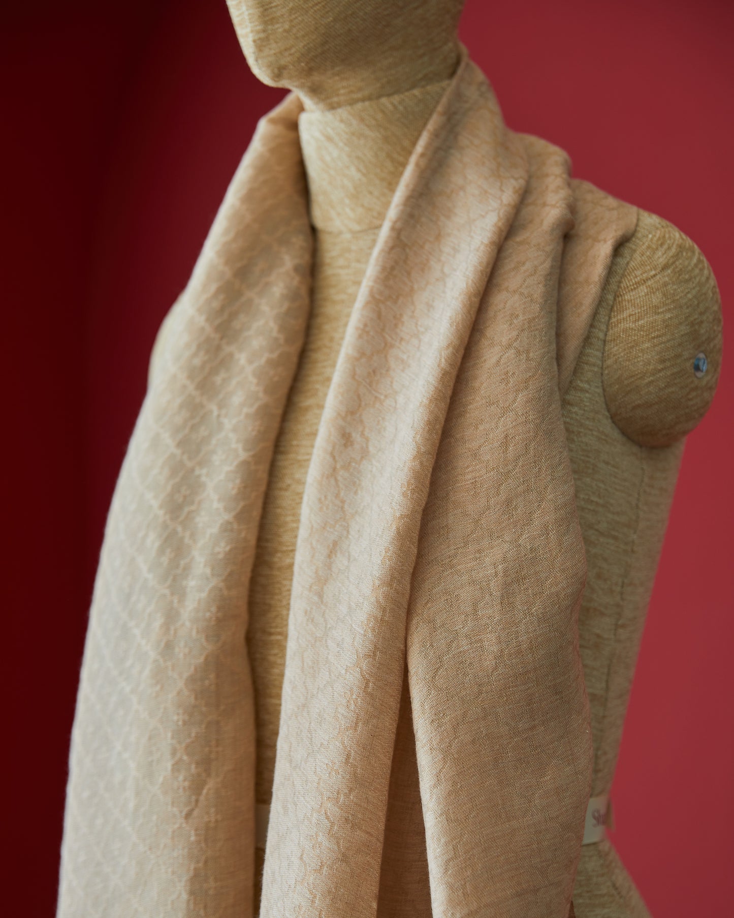 Wool Reversible Zari Stole