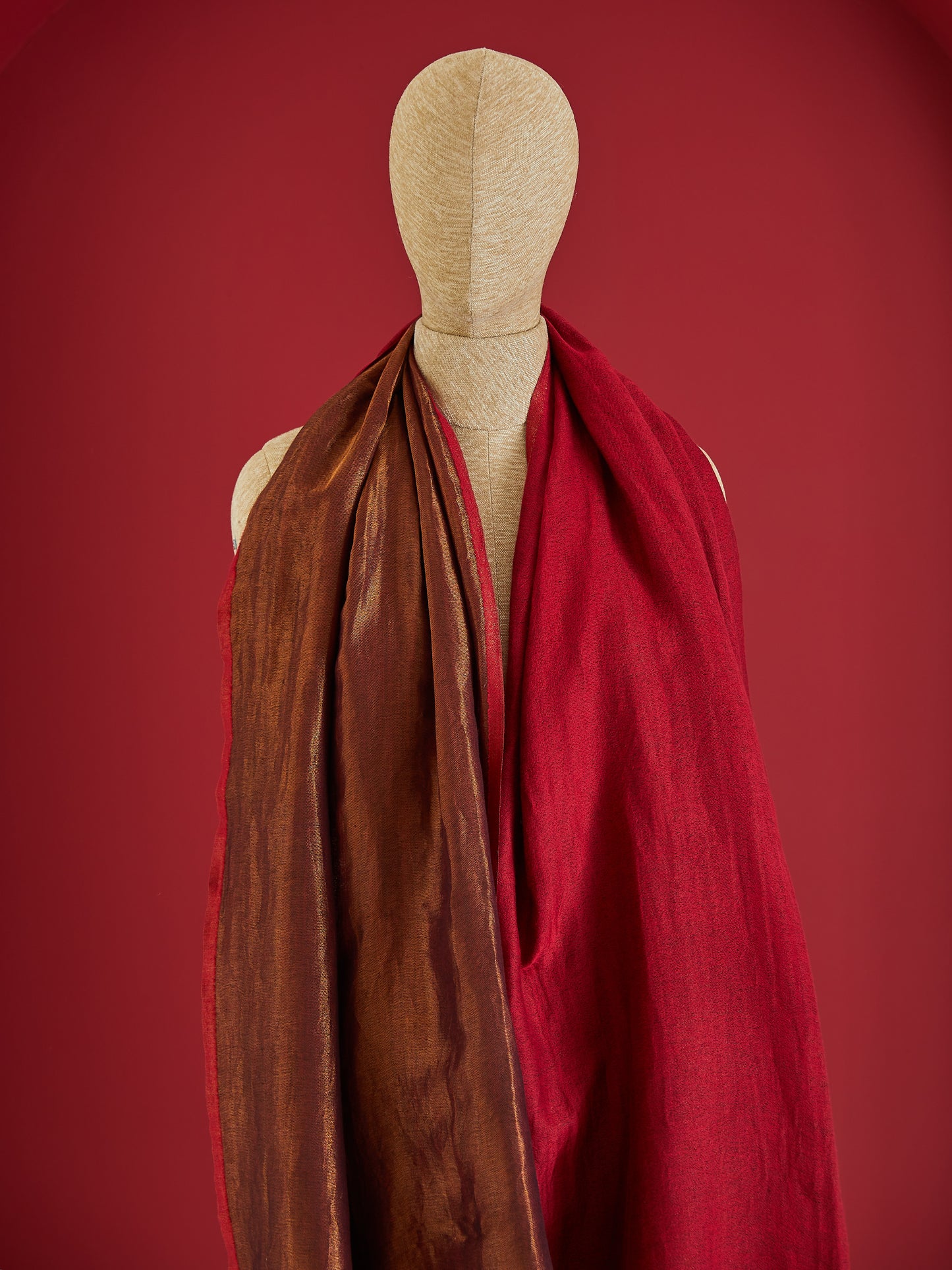 Wool Reversible Zari Stole