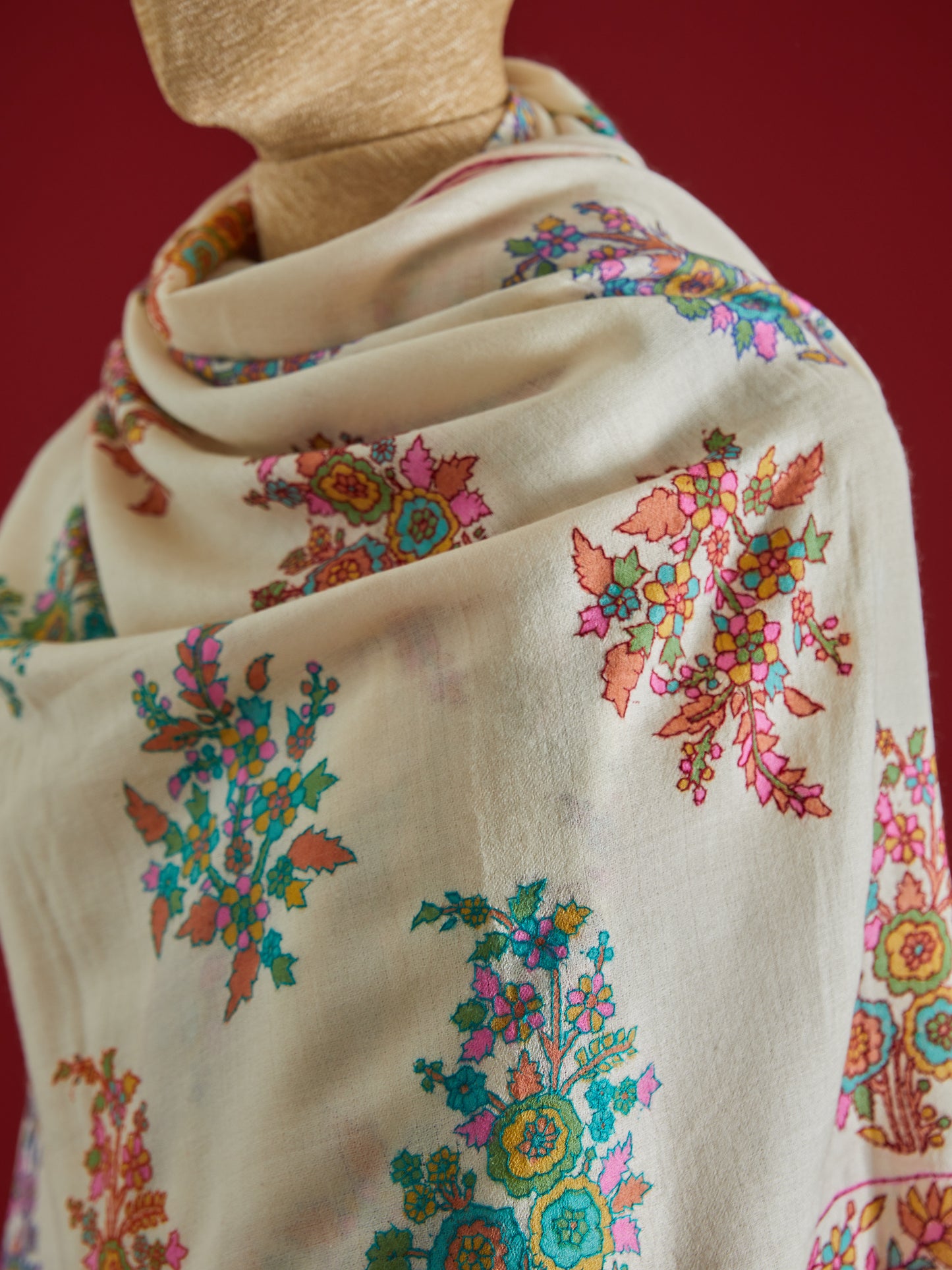 Cashmere Print Outline Shawl