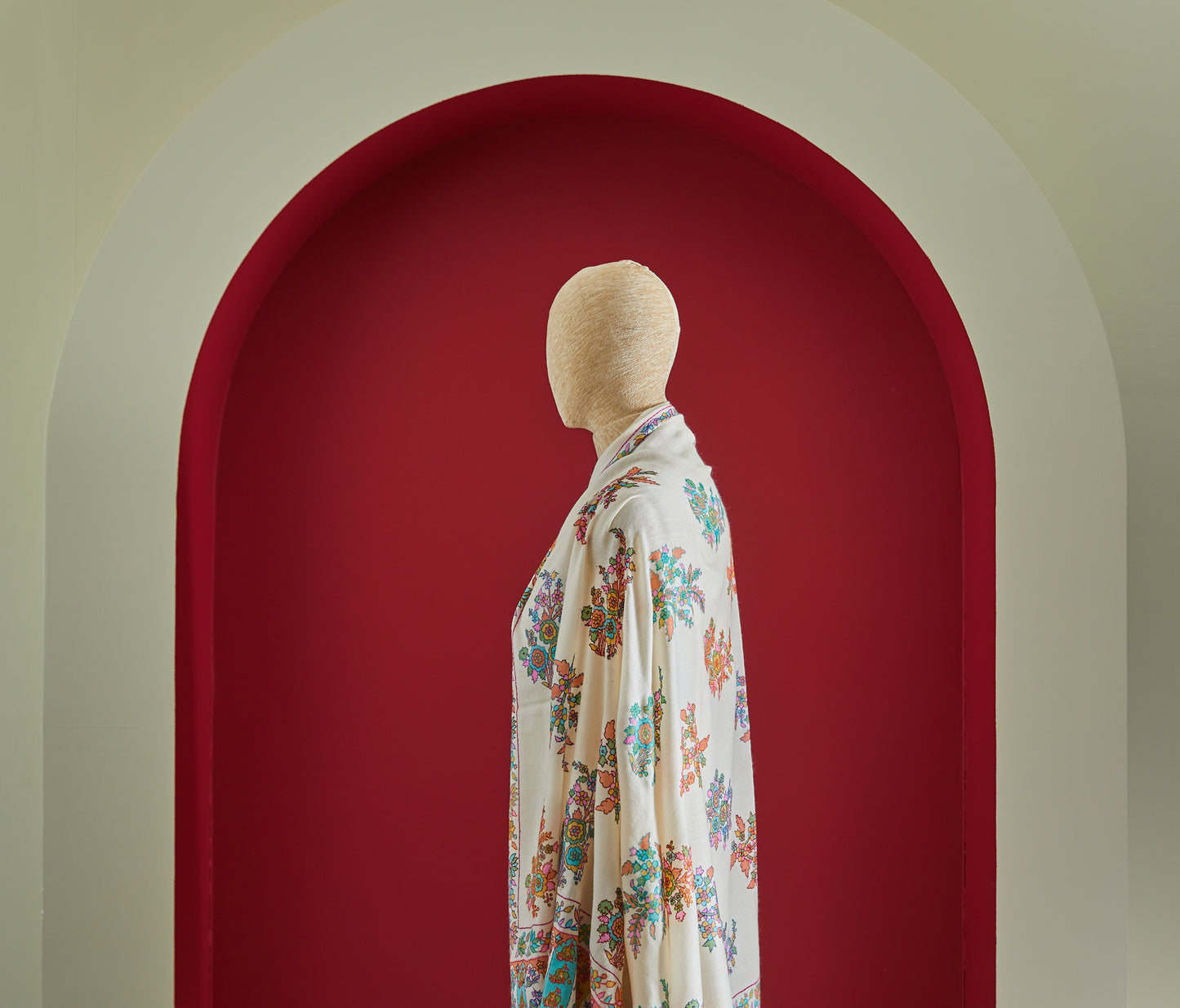 Cashmere Print Outline Shawl