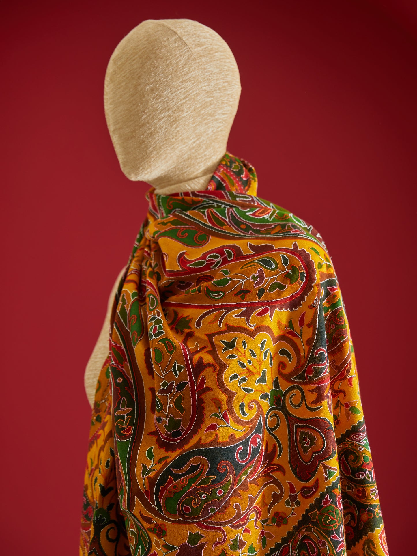 Cashmere Print Outline Stole