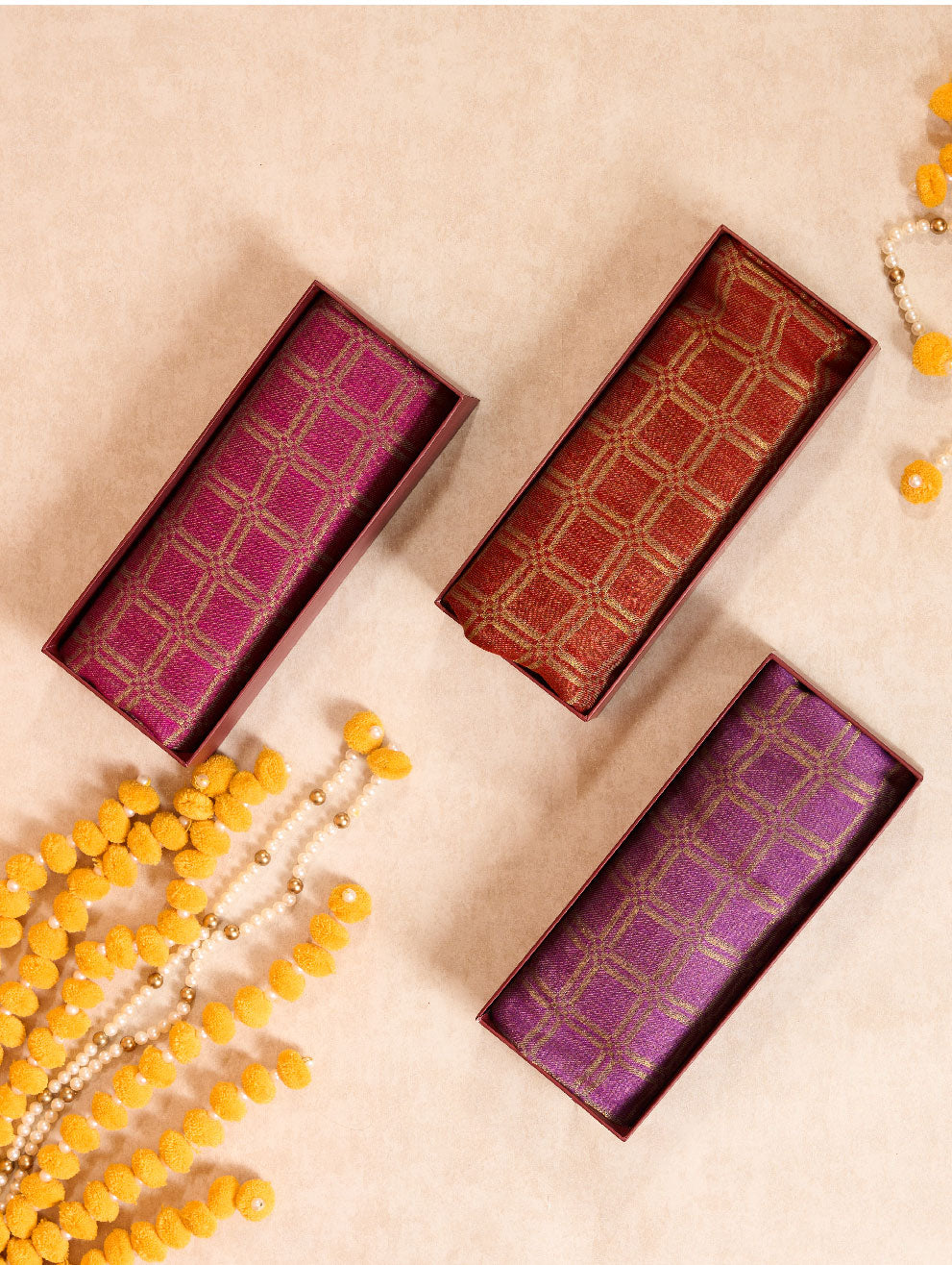 Gifting - Zari Tales