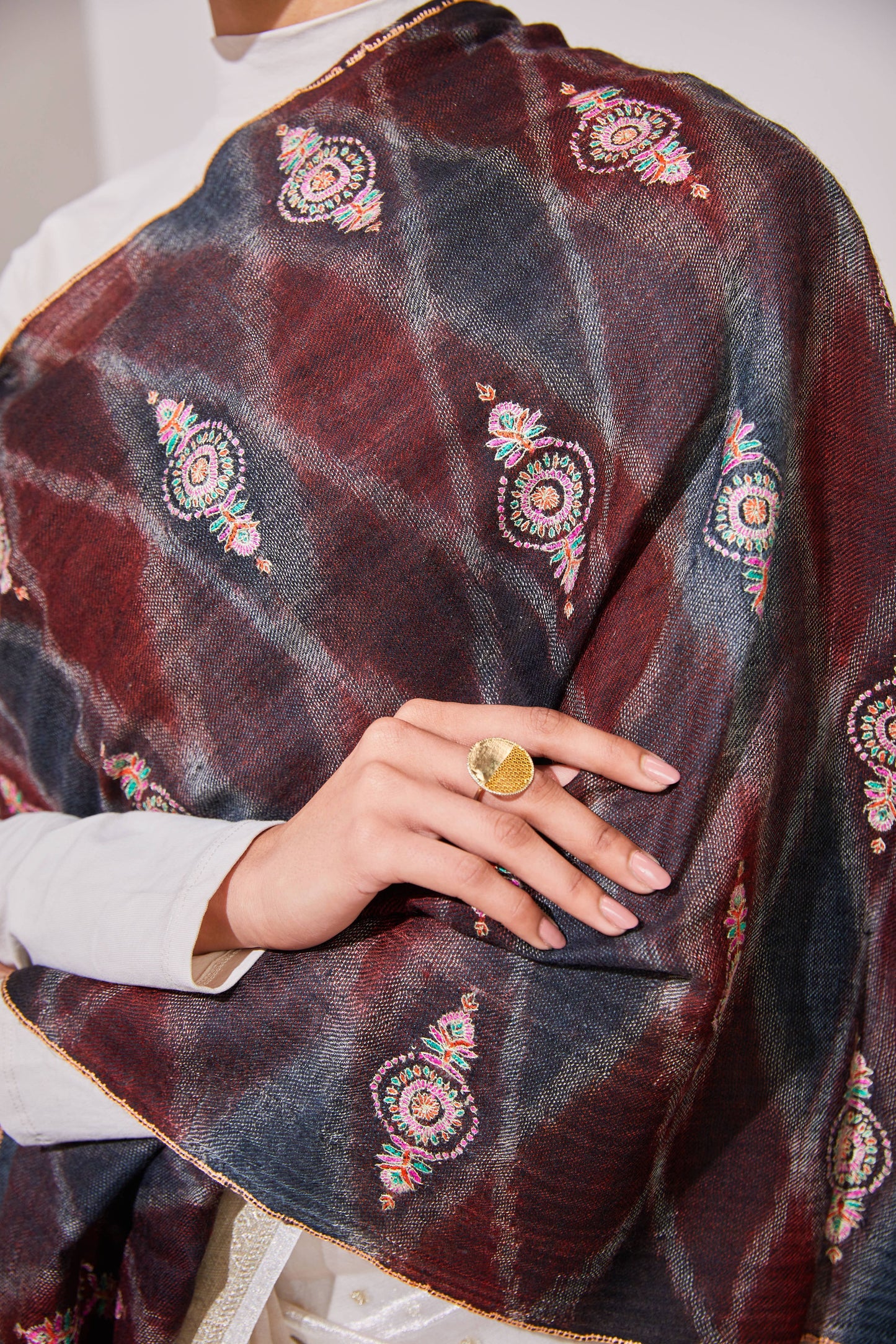 Palla Needle Work Stole