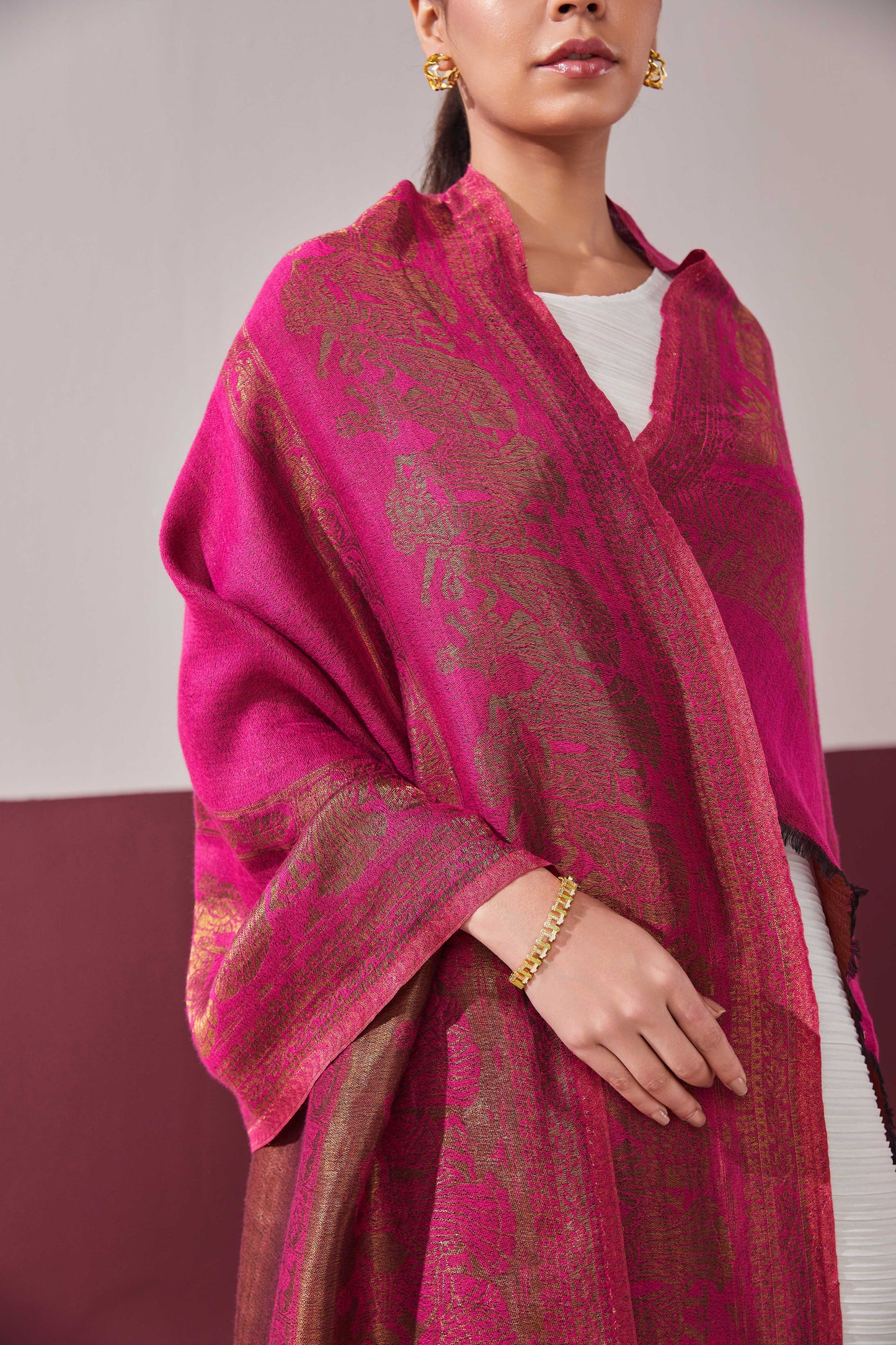 Wool RV Zari Stole