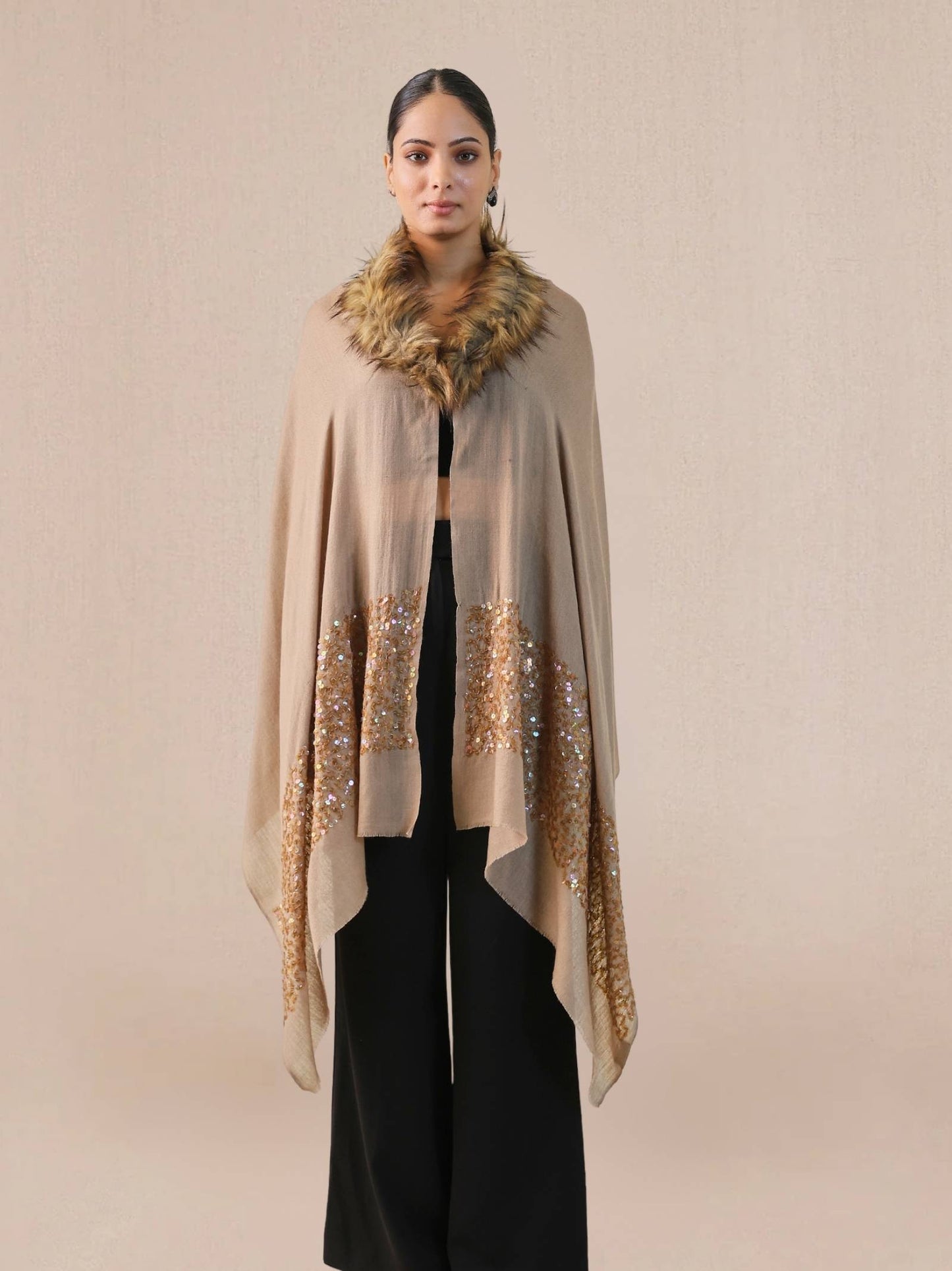 fur-cashmere-shellwork-pocho