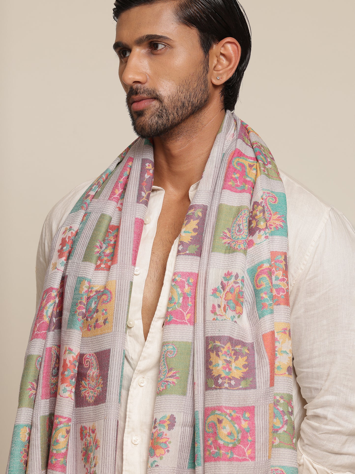 Woolen Check Stole