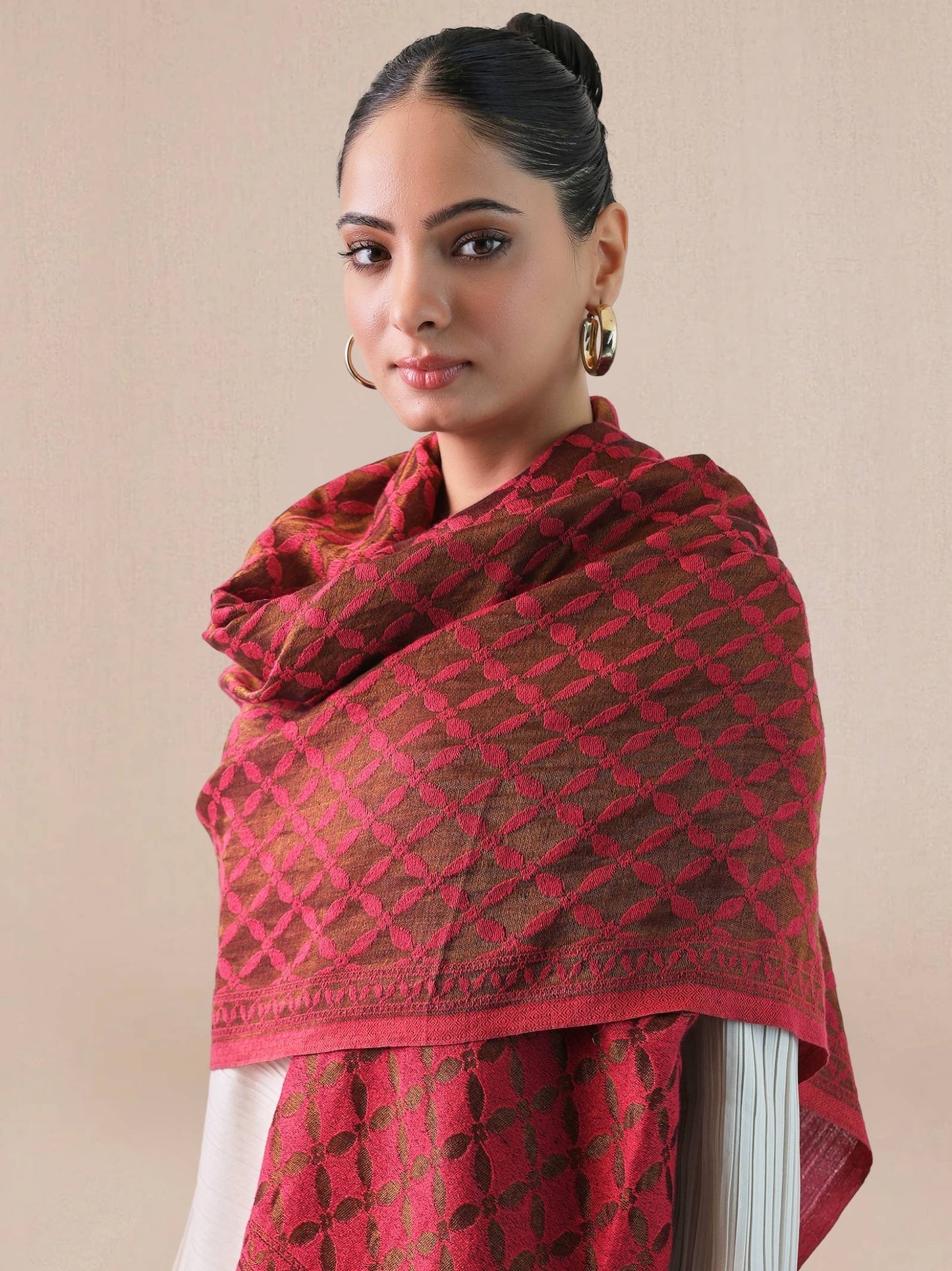 Wool Reversible Zari Stole