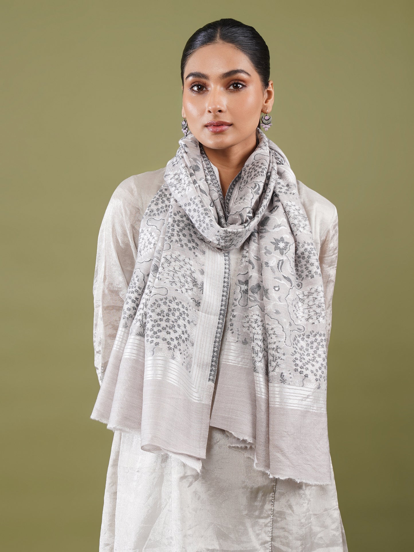 Madhuvan Woolen Stole