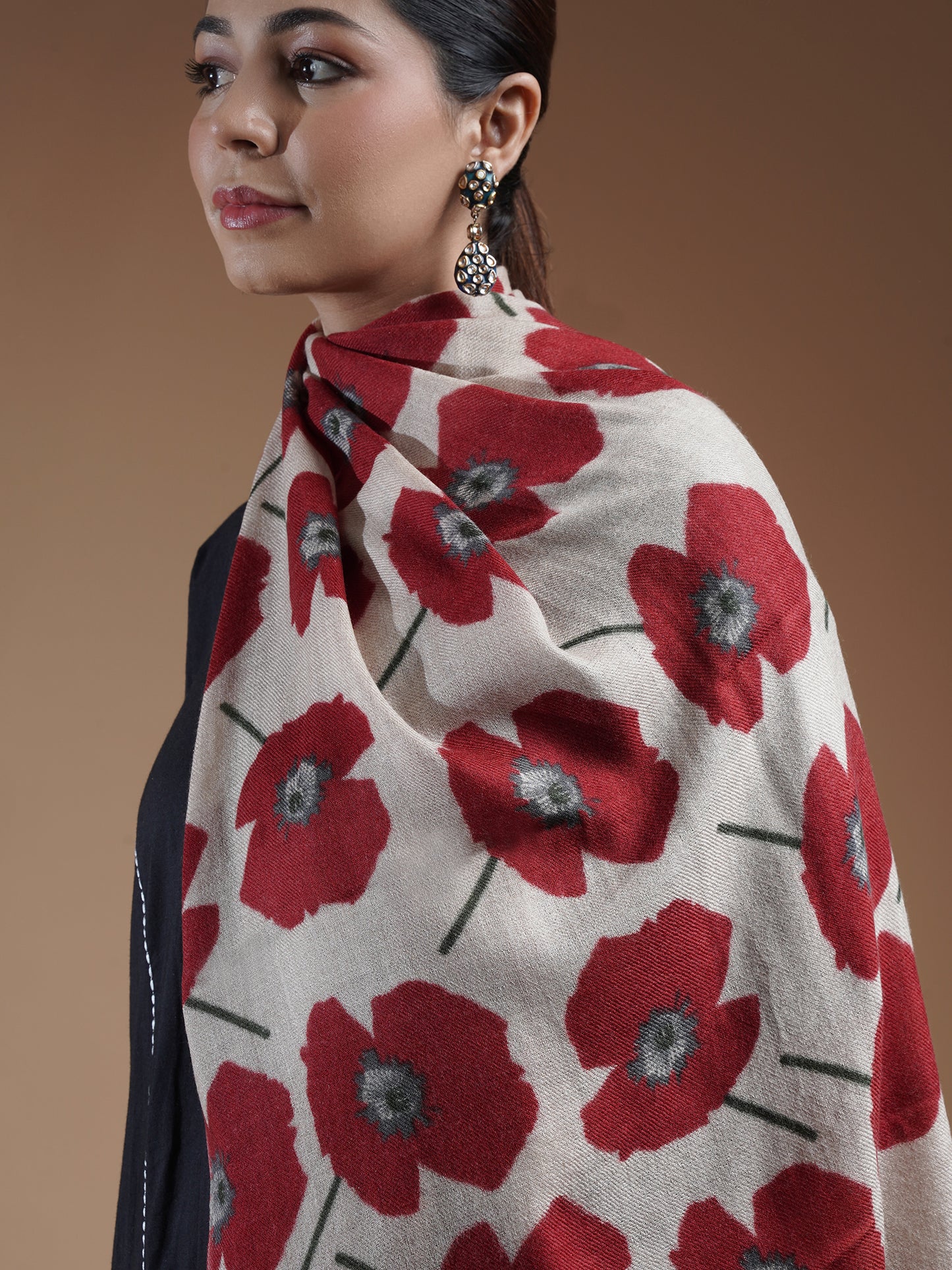 Naienive Printed Woolen Stole