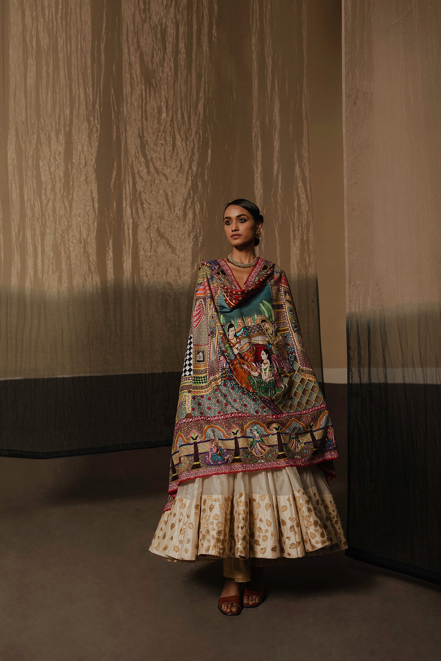 Model is wearing the Henna pashmina shawl from Shaza.