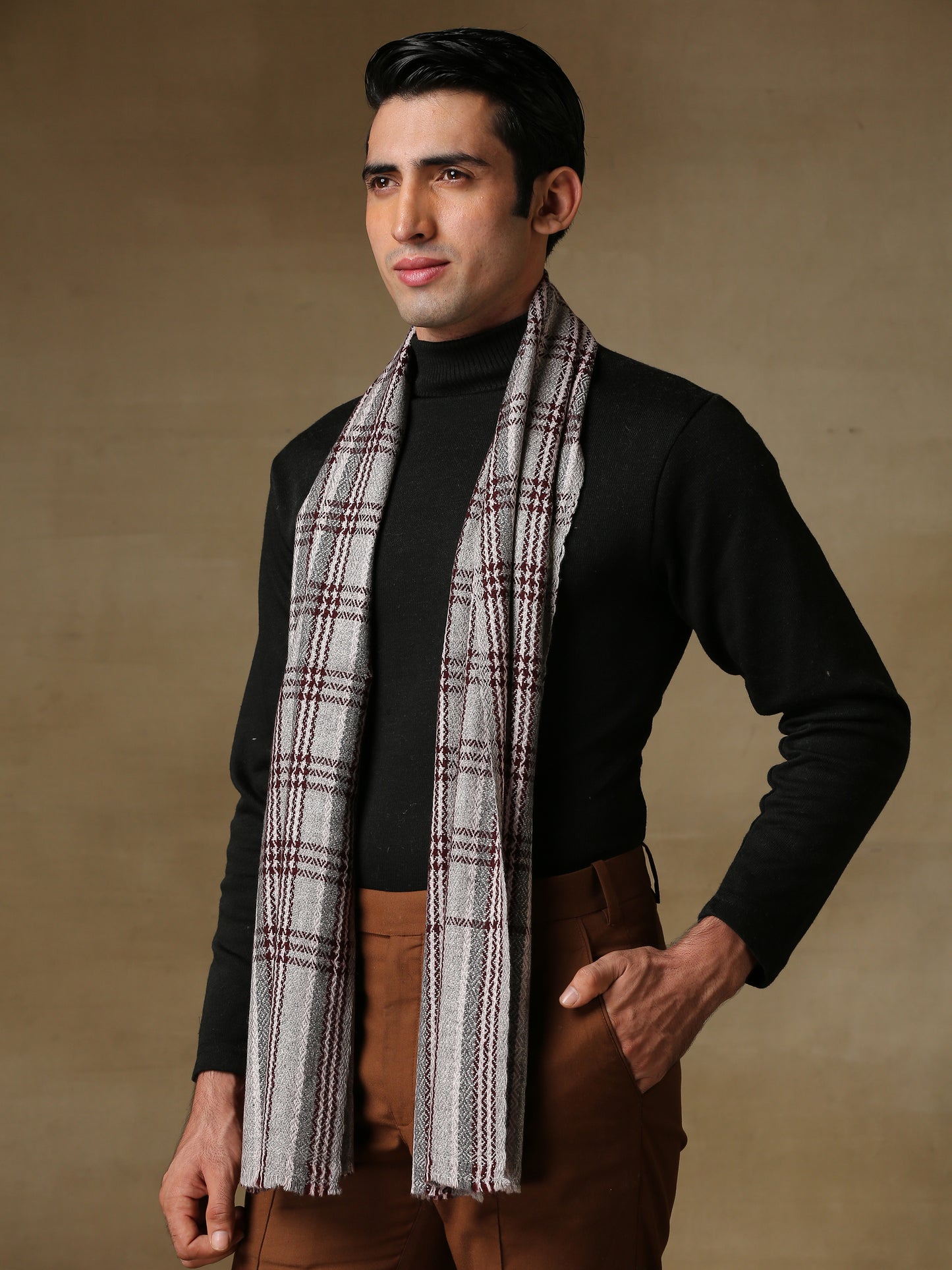 Cashmere Muffler in Stripes