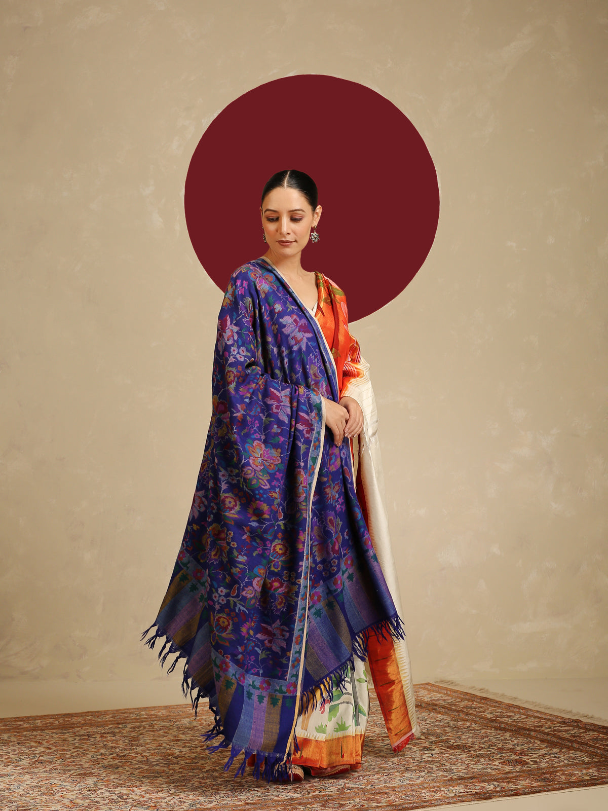 Jahaan -world of Kani (shawl)