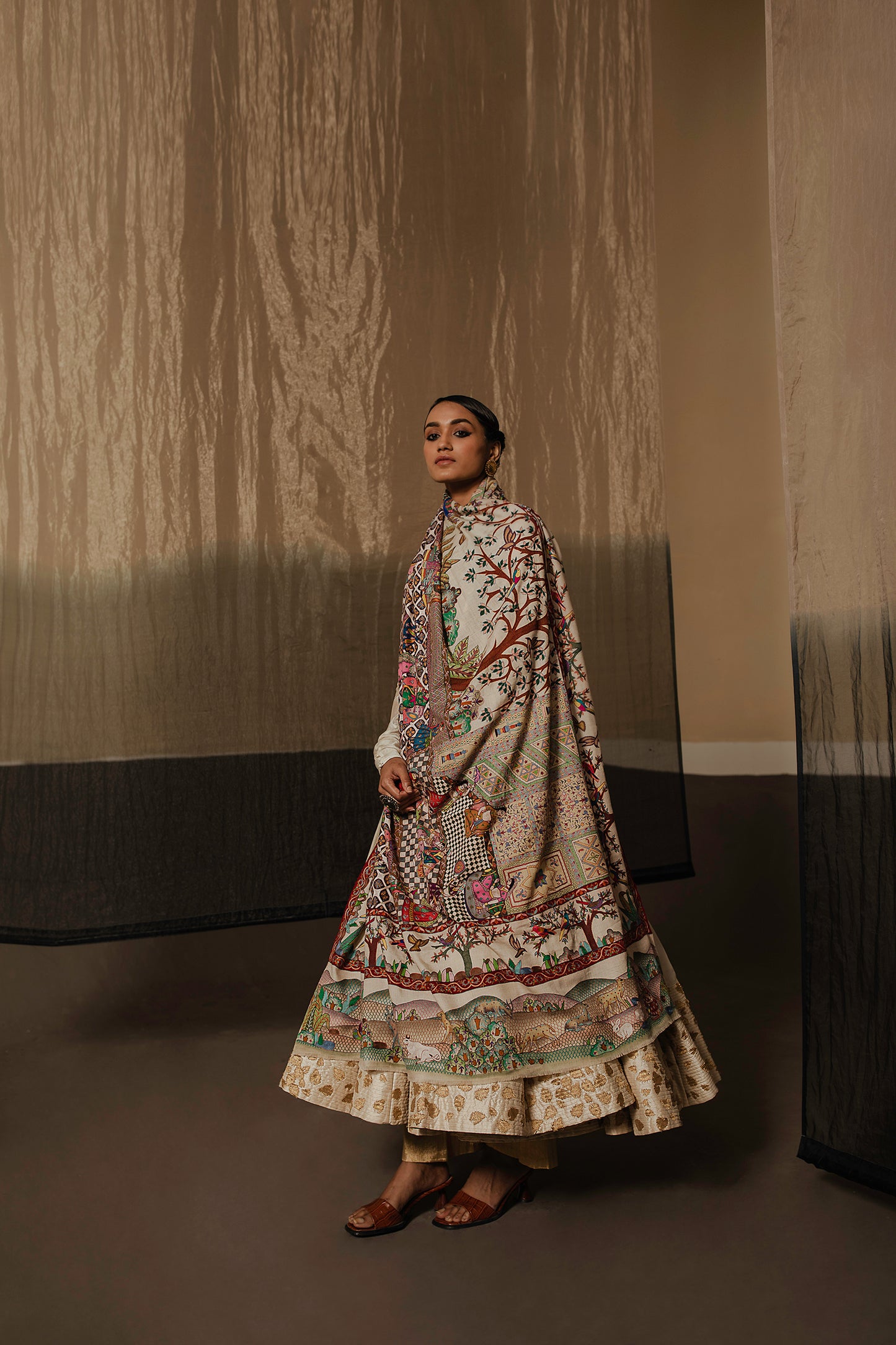 Mehfill-e-Darbaar Pashmina Shawl
