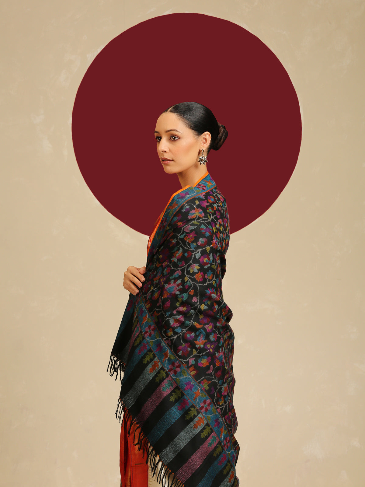 Jahaan -world of Kani (shawl)