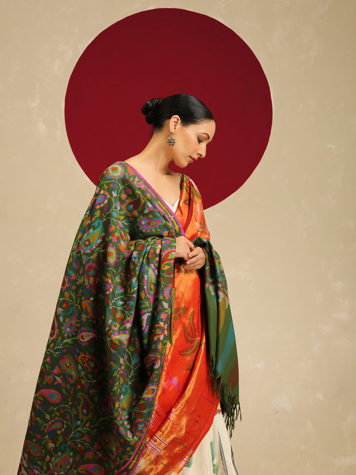 Jahaan -world of Kani (shawl)