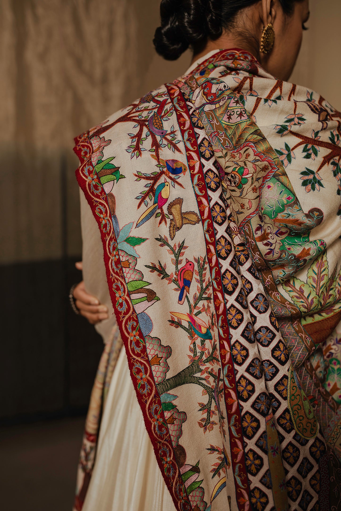 Mehfill-e-Darbaar Pashmina Shawl