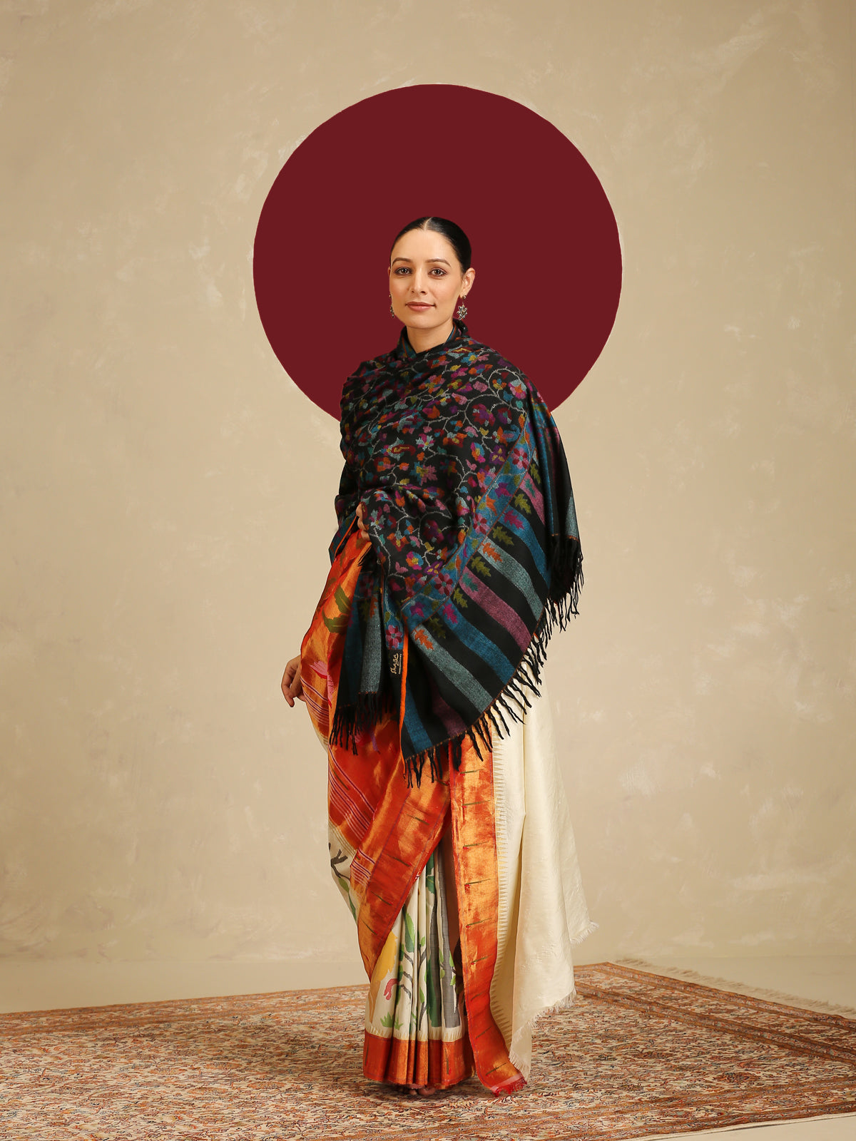 Jahaan -world of Kani (shawl)