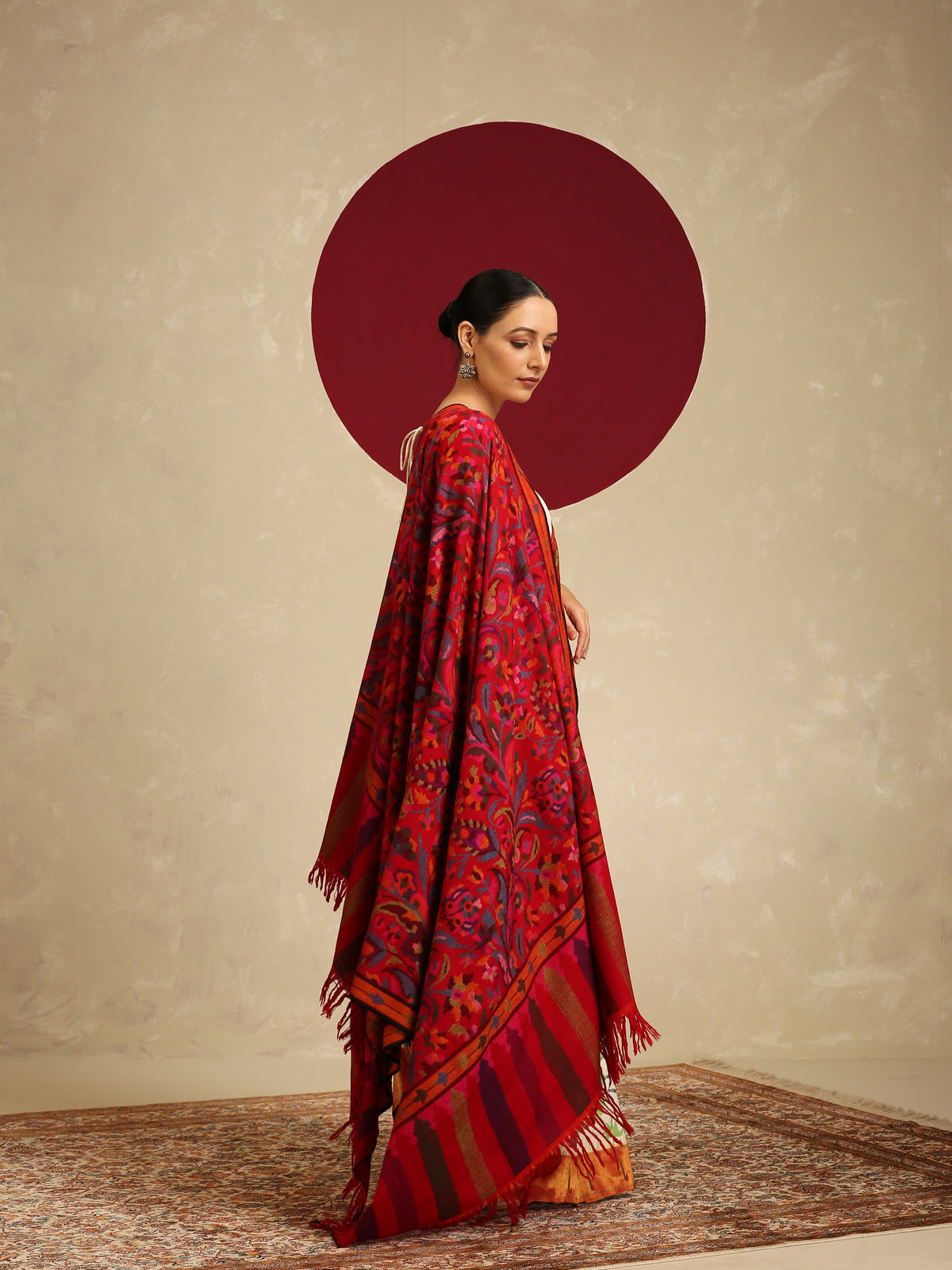 Jahaan -world of Kani (shawl)