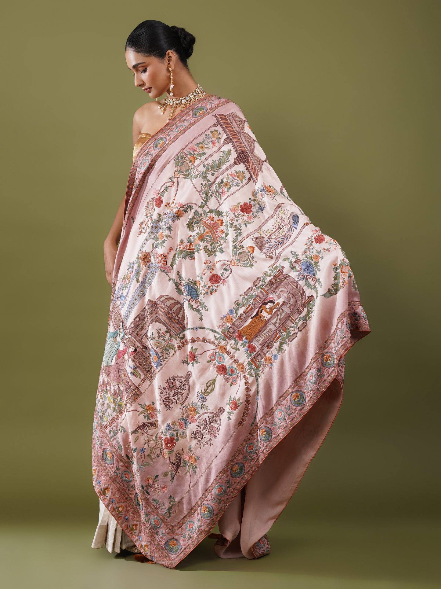 Aarizu Rajwada Drape