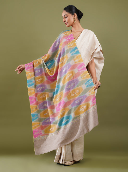 Nusrath Darbaar Pashmina Ekkat Shwal