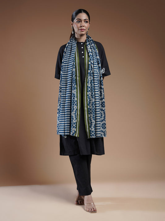 Emera Printed Woolen Stole