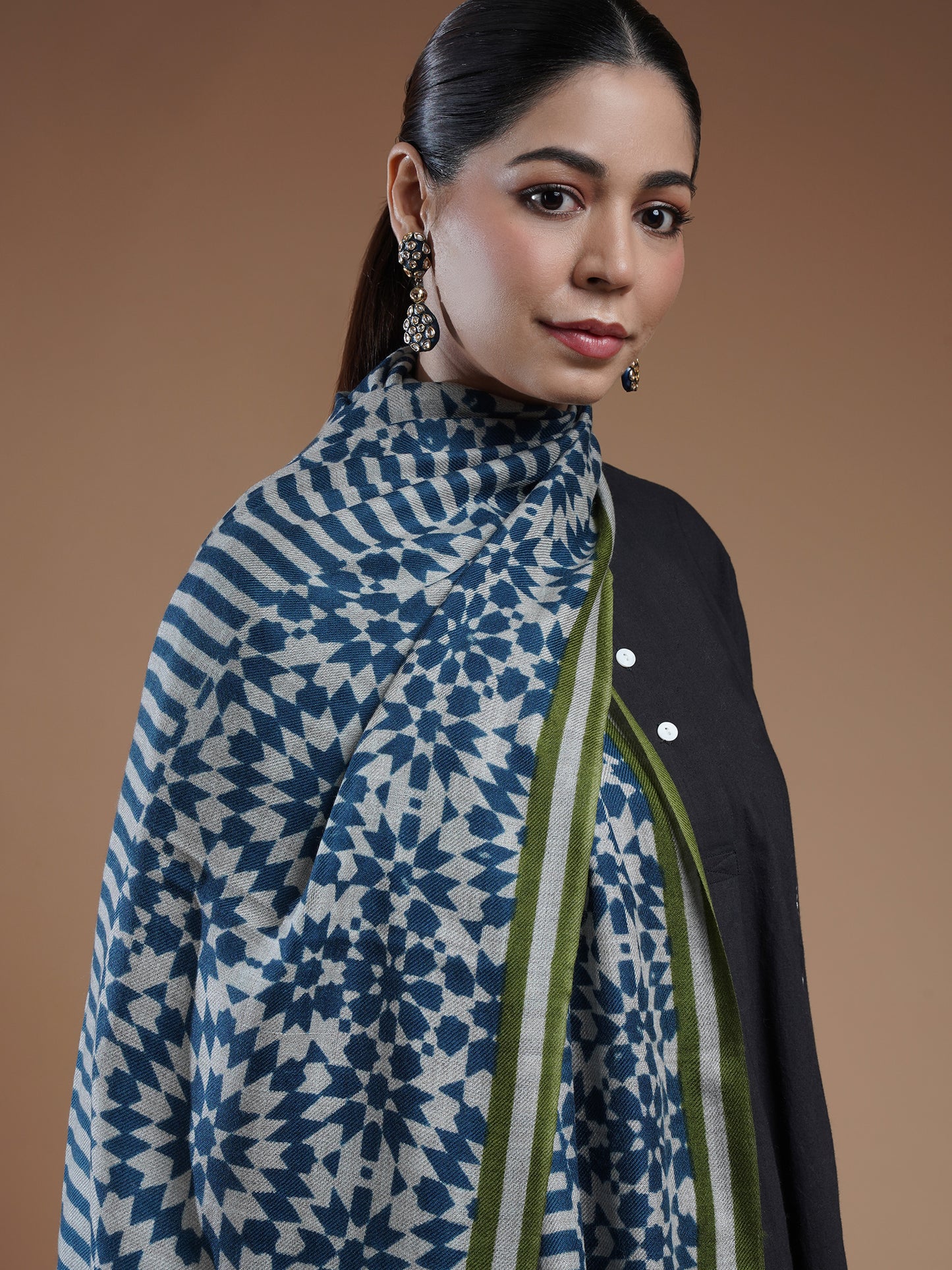 Emera Printed Woolen Stole