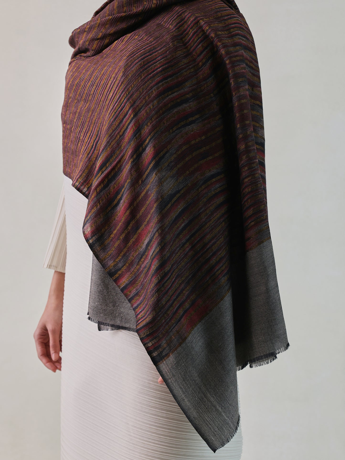 Ekkat Woolen Shawl