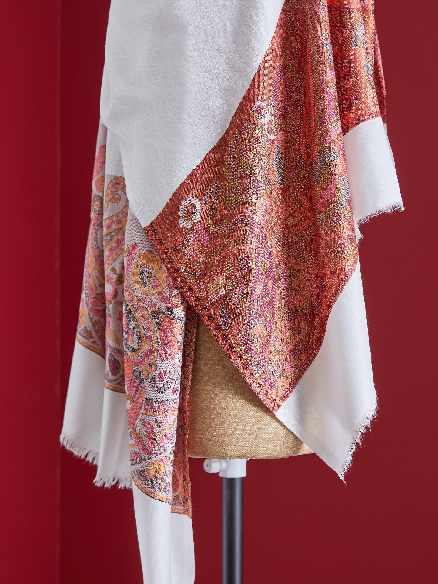 Panchvati White and Brick Red Stole