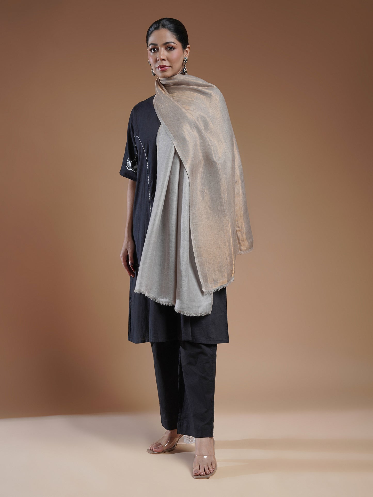 Wool Reversible Zari Stole