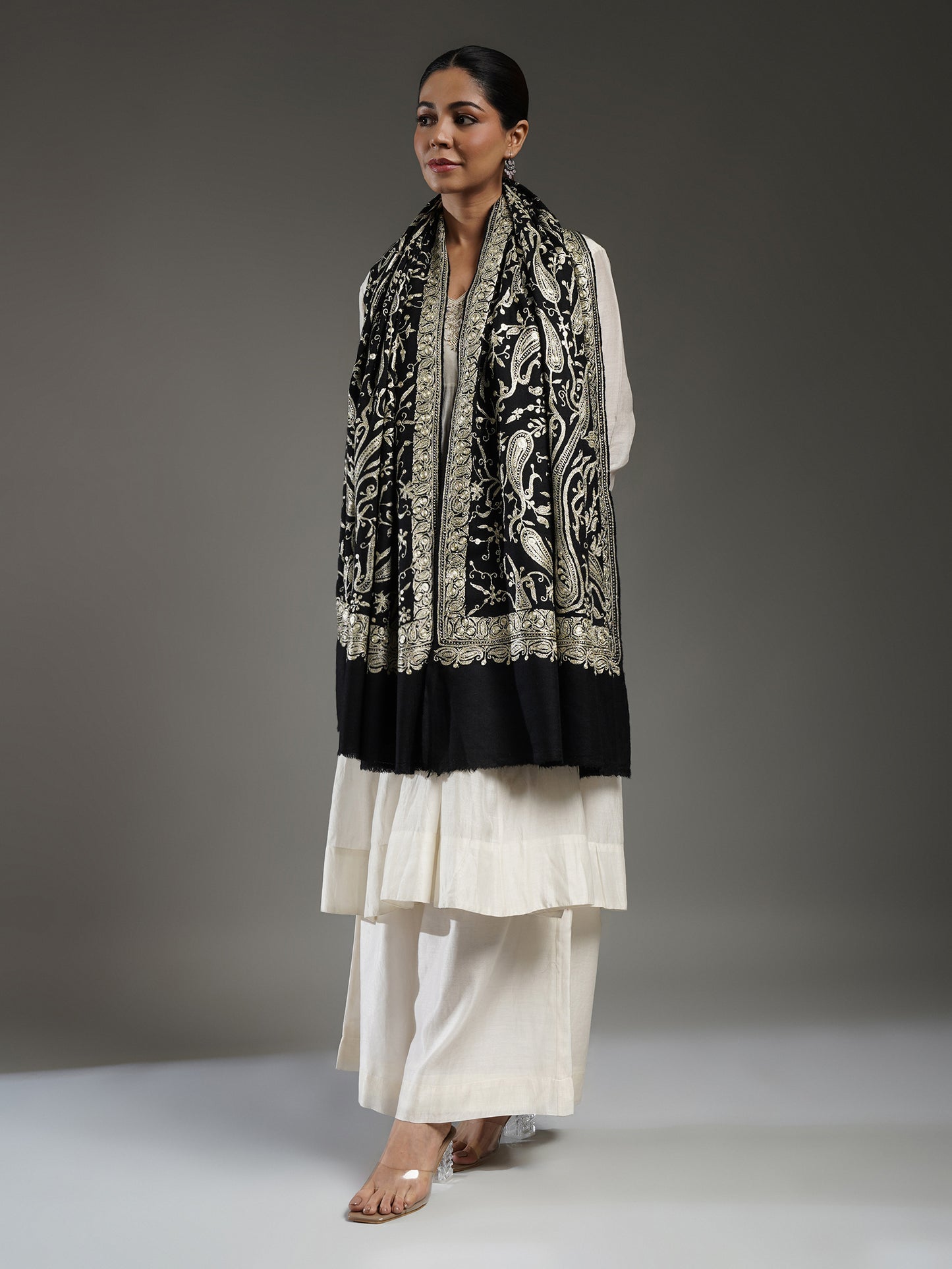 Black Handloom Pashmina Shawl