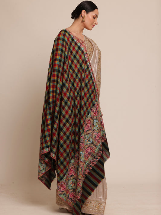 Woman wearing a heritage pashmina shawl