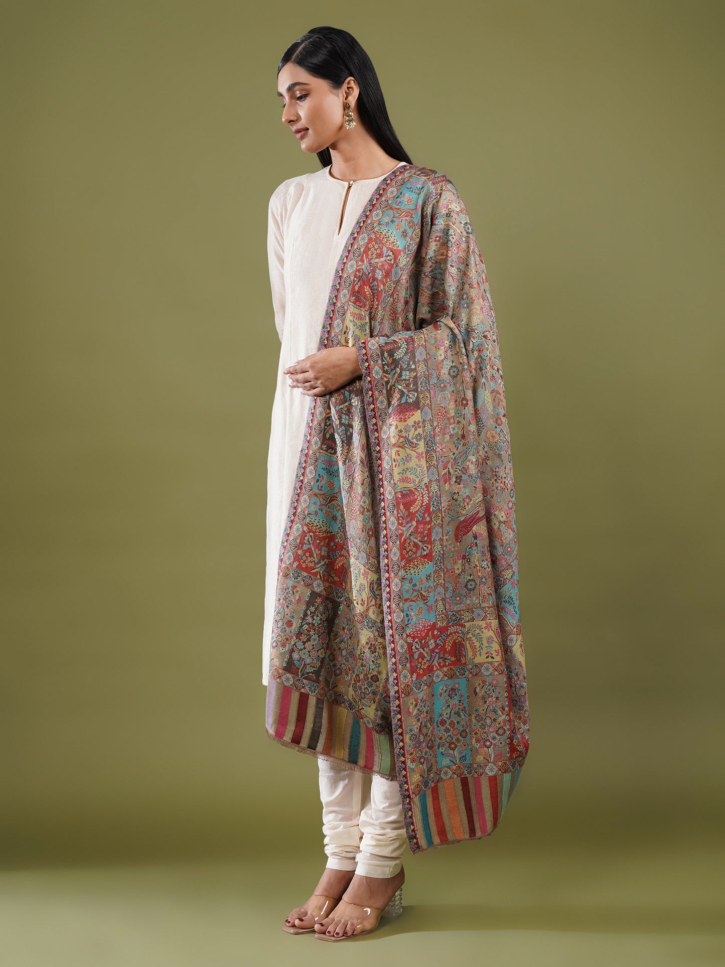 Azurie Jamawar Kani Shwal