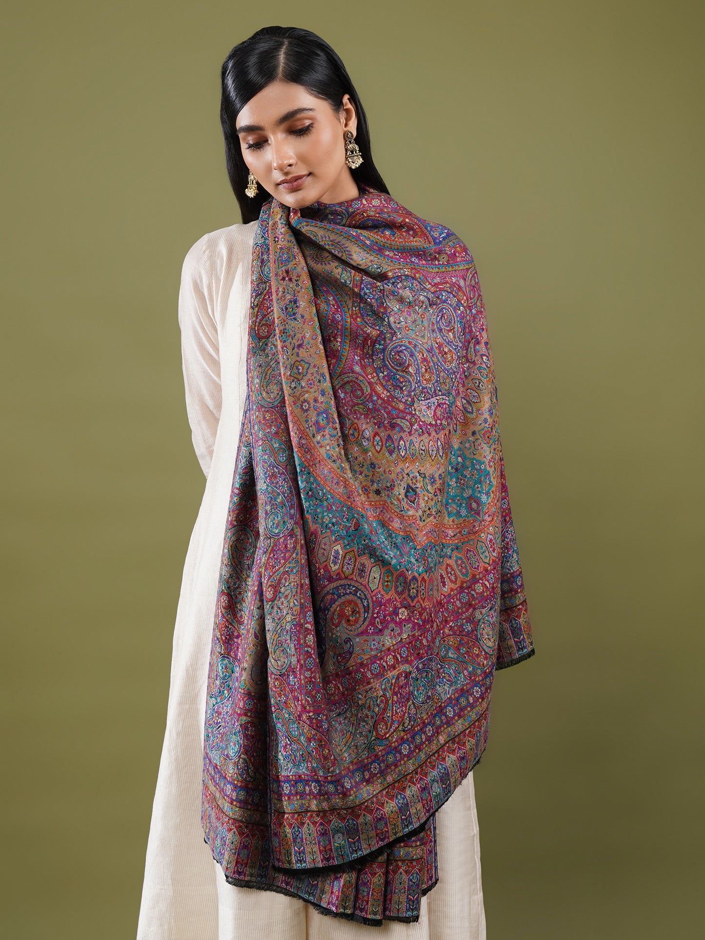 Azurie Jamawar Kani Shwal