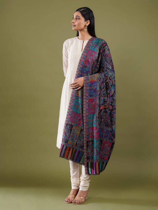 Azurie Jamawar Kani Shwal