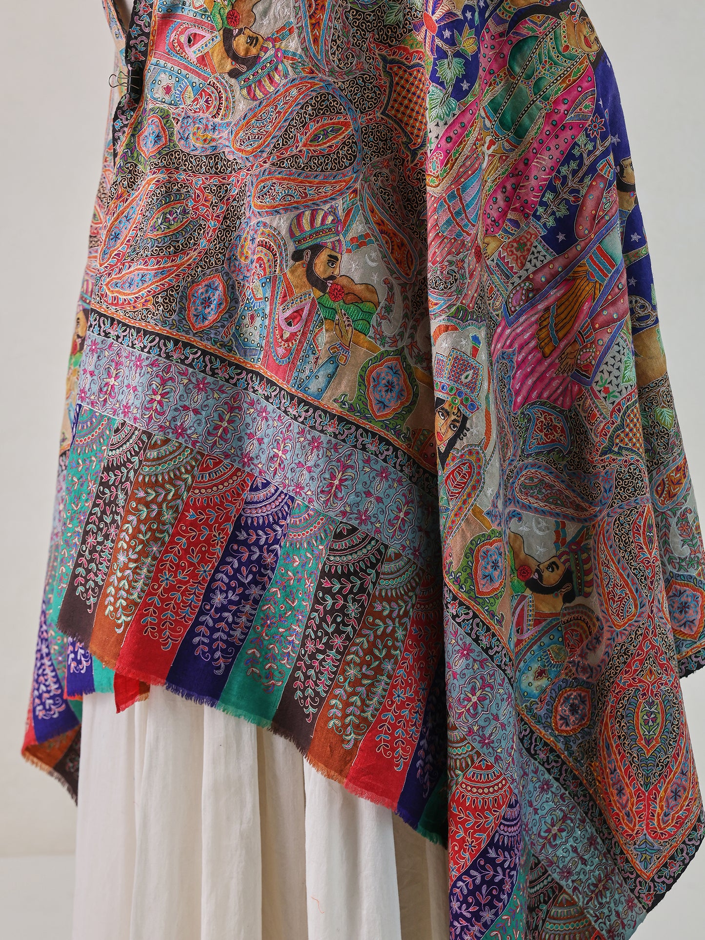 Ikrar-e-Darbaar Pashmina Shawl