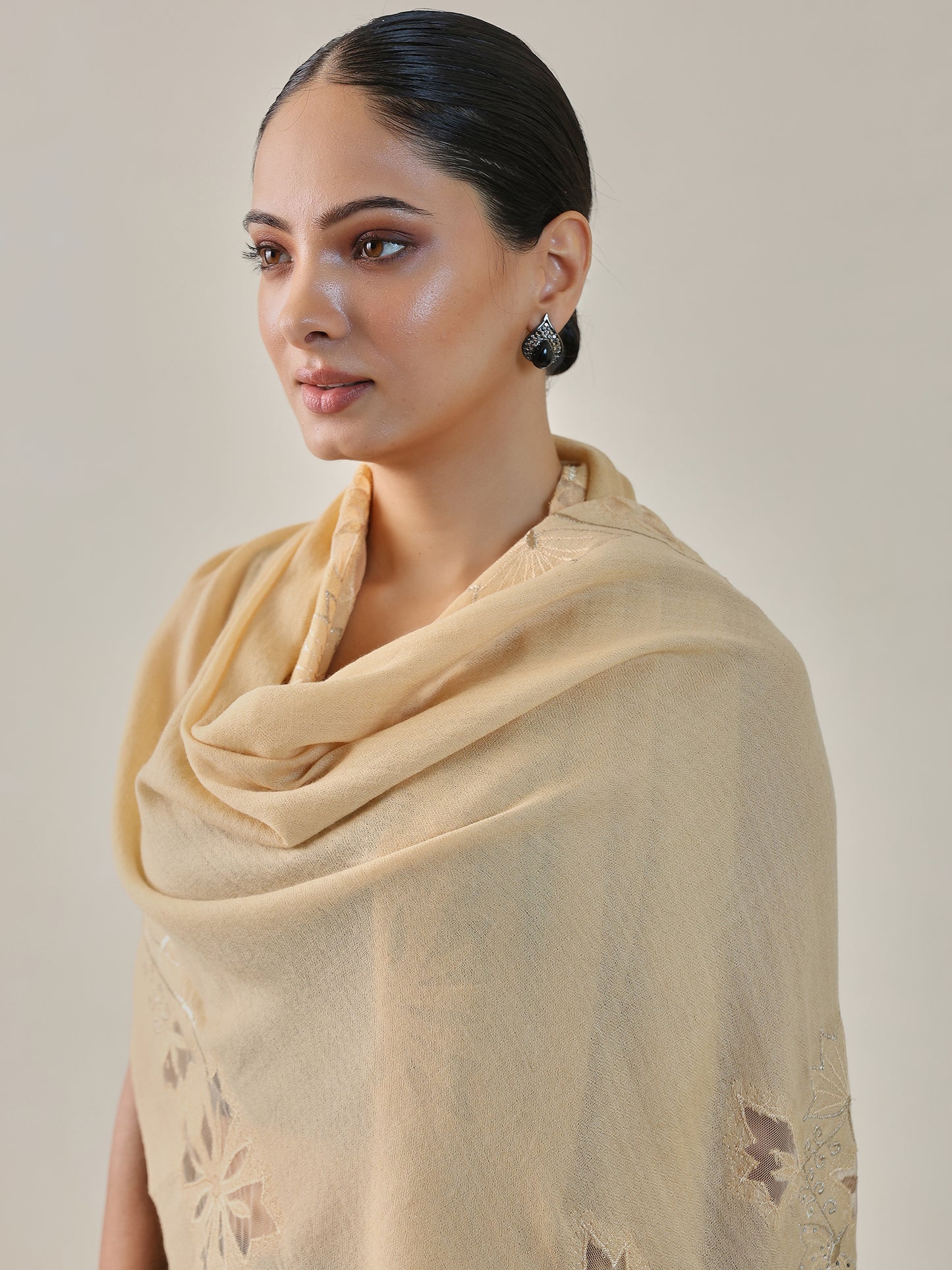 Vineyard Zaywar Pashmina Stole