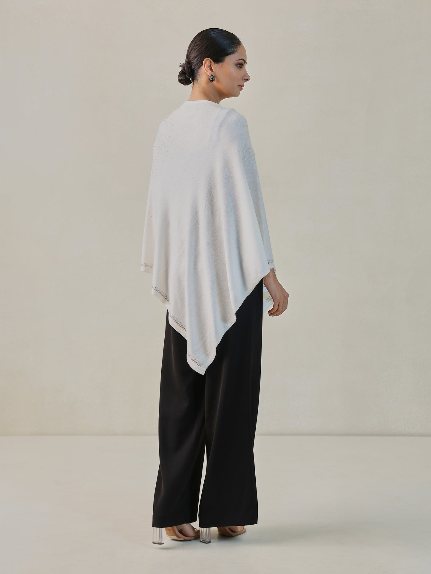 Cape poncho Pearl Scatter