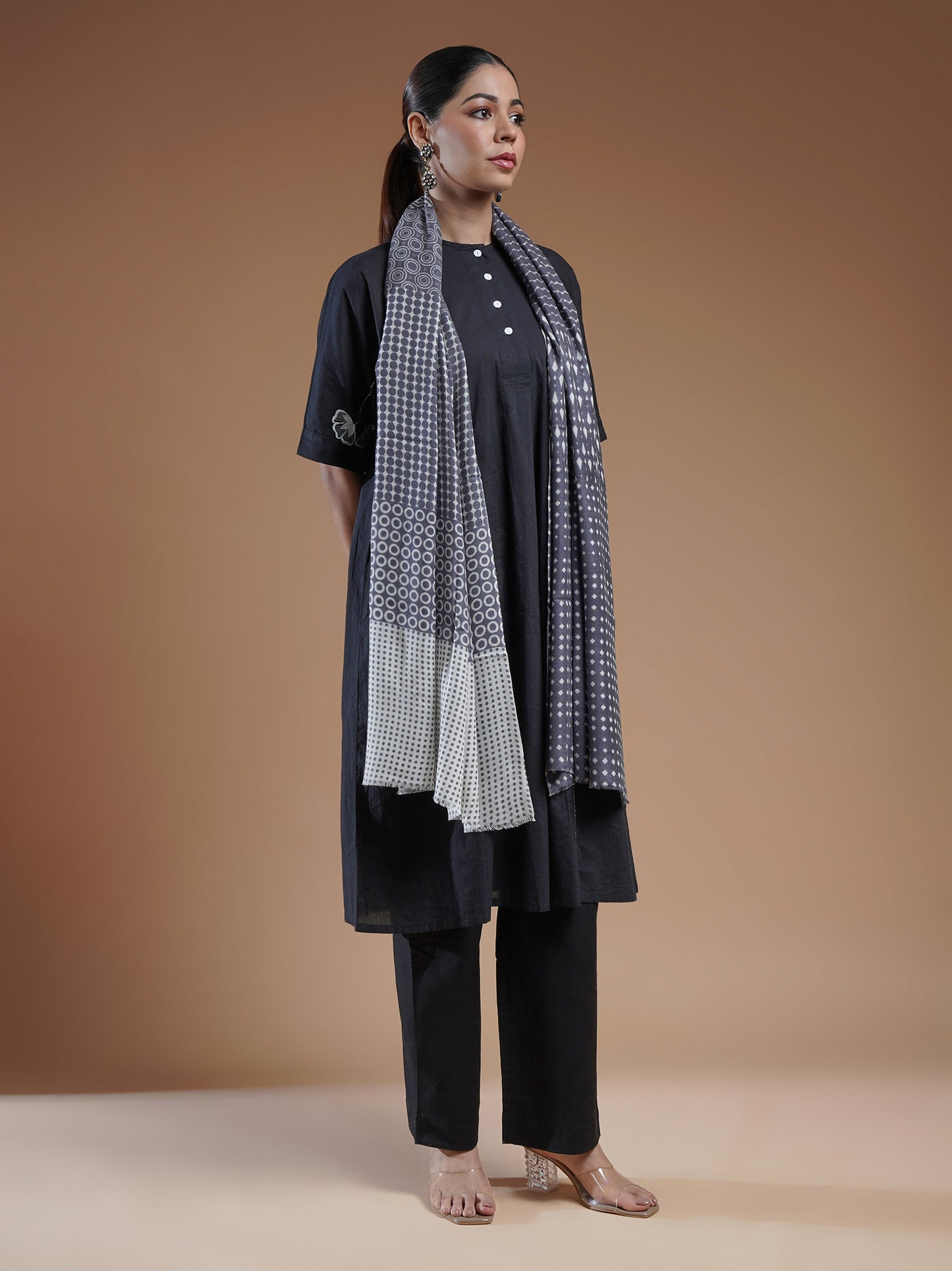 Emera Printed Woolen Stole