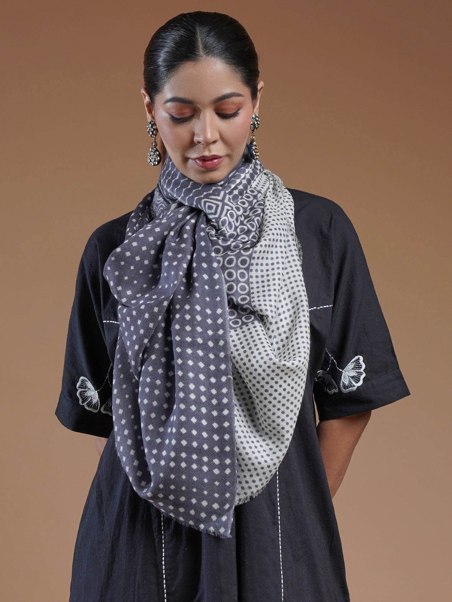 Emera Printed Woolen Stole
