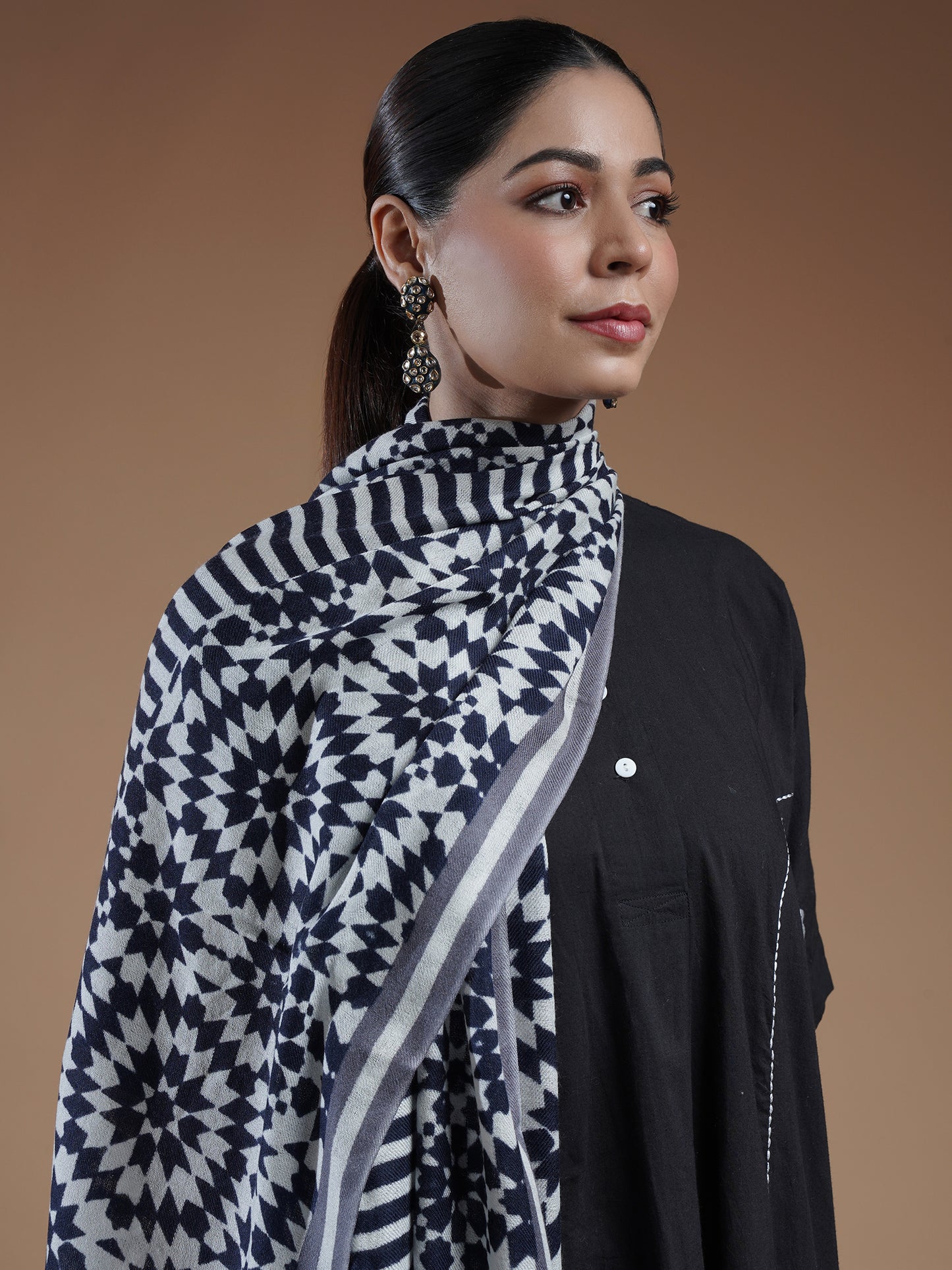 Emera Printed Woolen Stole